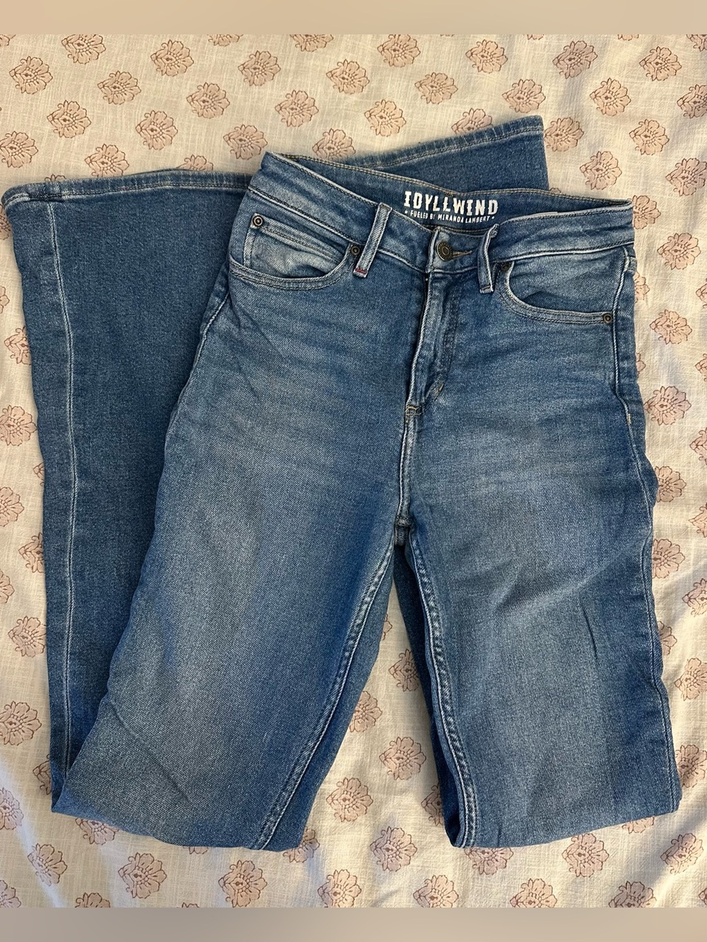 Idyllwind Women's Light Blue Flare Jeans